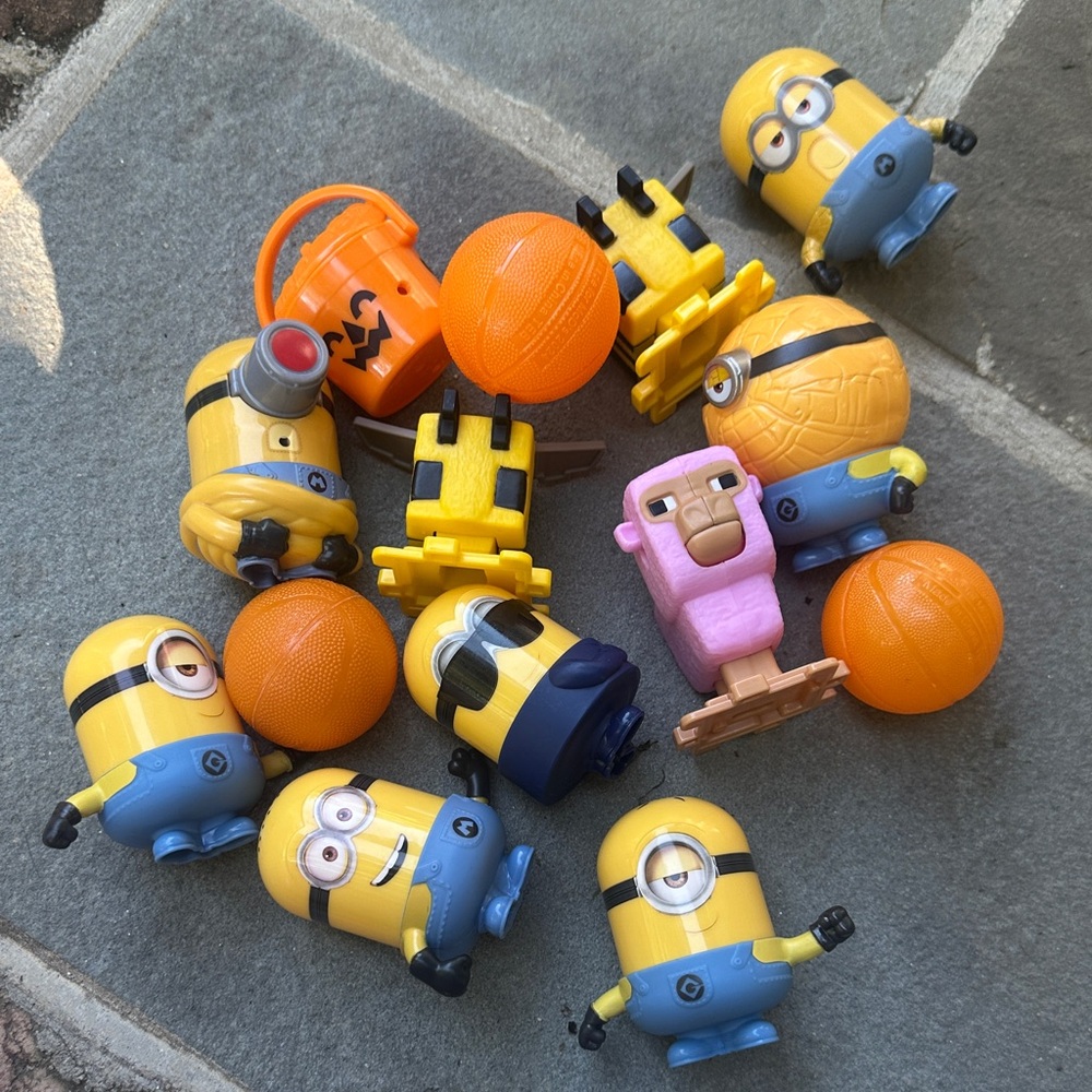 Random McDonald’s Toy Assortment